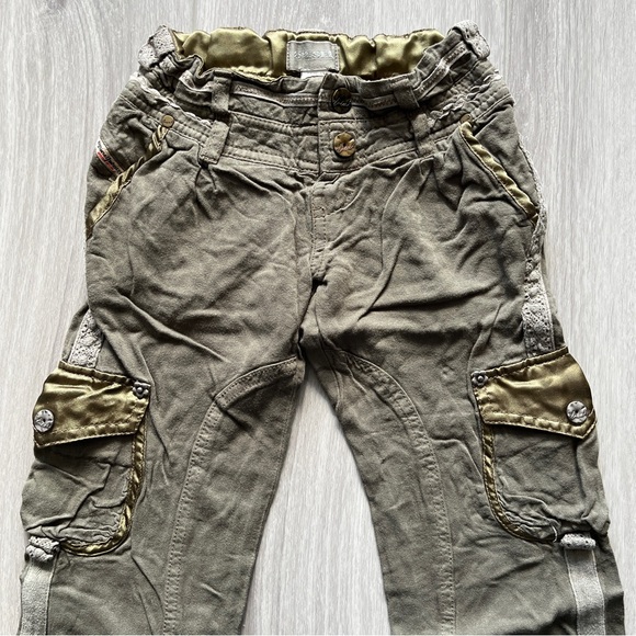 Diesel cargo pants for girls, size 5 - Picture 2 of 5